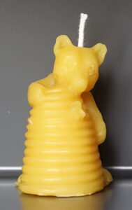 100% pure beeswax hungry bear candle