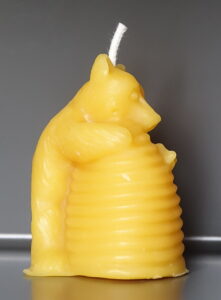 100% pure beeswax hungry bear candle